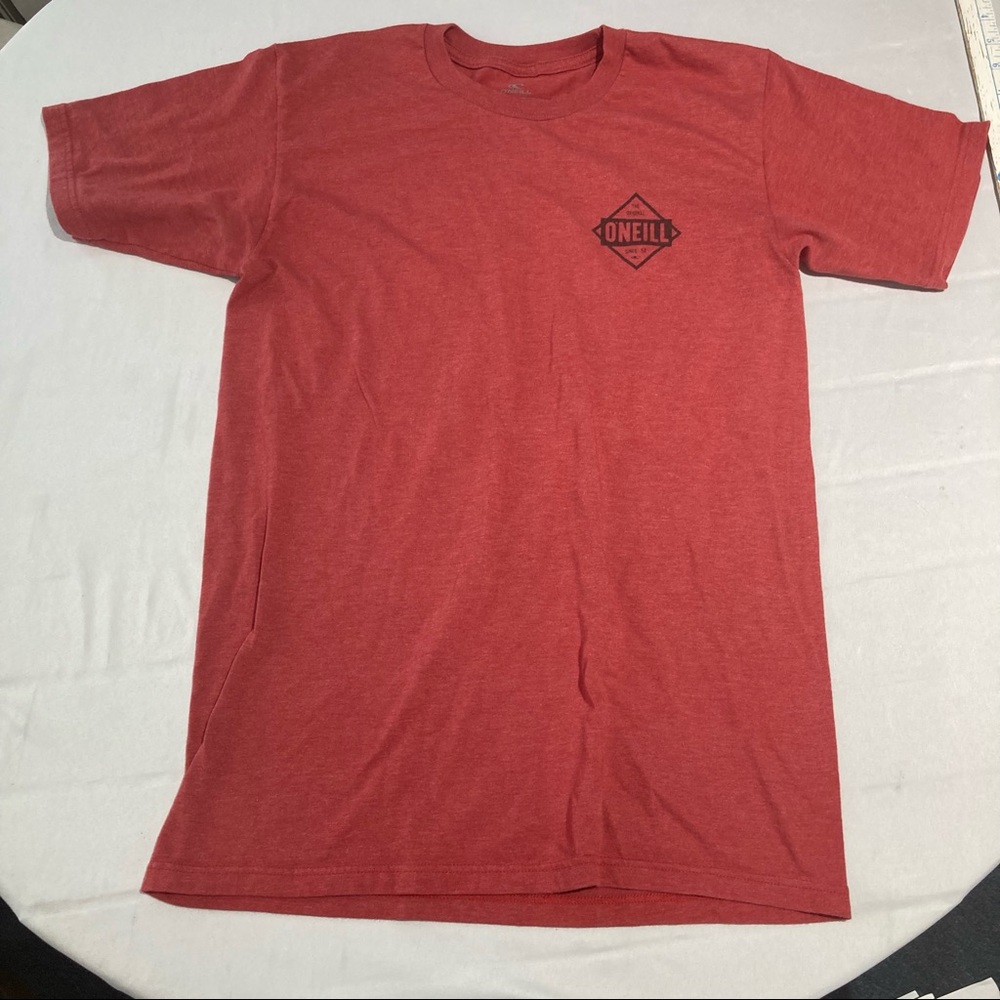 🌲O’NEILL t shirt